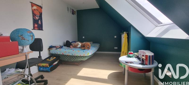 Maison - 170 m² - 8 pièces