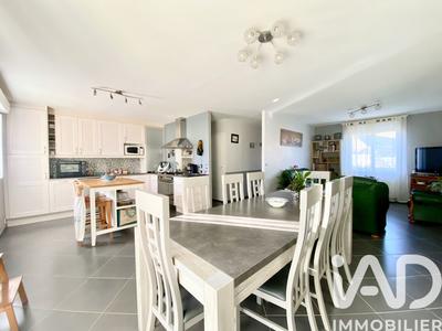 Maison - 89 m² - 4 pièces