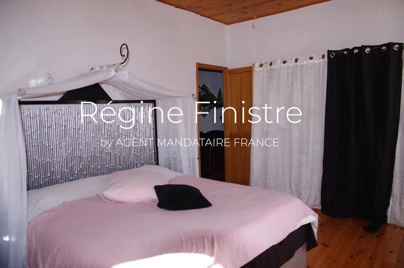 Appartement - 126 m² - 6 pièces