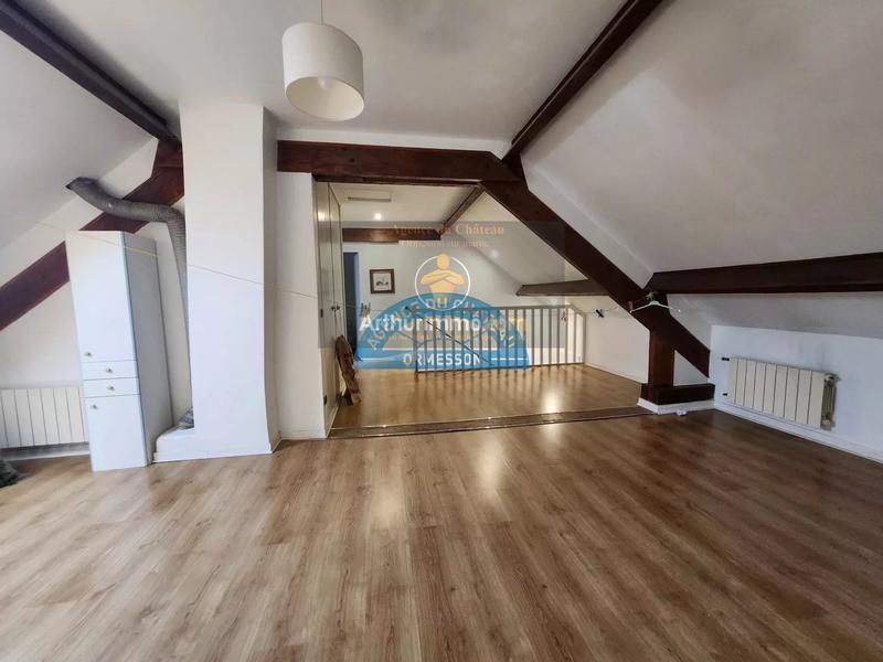 Maison - 150 m² - 8 pièces