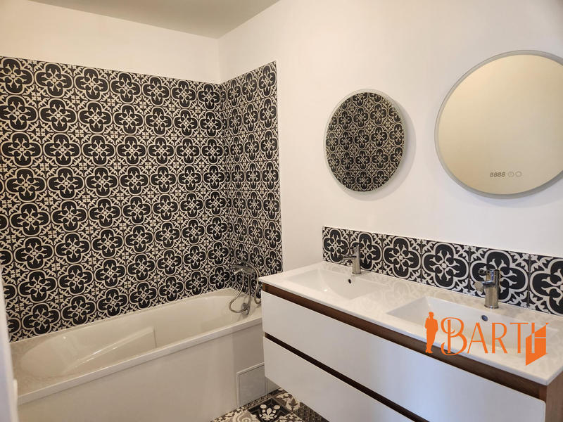 Maison ancienne - 181 m² - 7 pièces