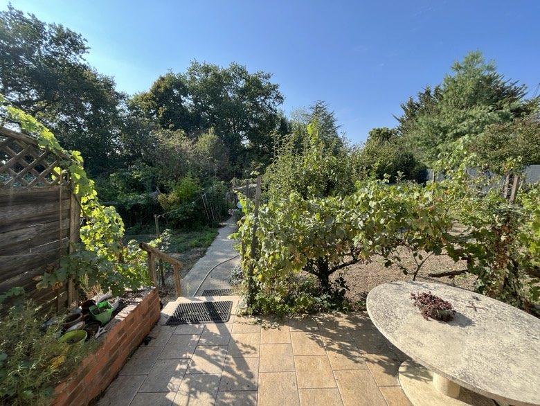 Maison traditionnelle - 157 m² - 7 pièces