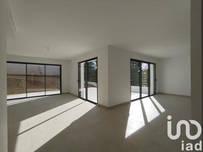 Maison - 142 m² - 5 pièces