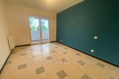 Appartement - 82 m² - 5 pièces