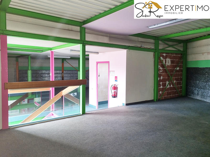 Maison - 320 m² - 5 pièces