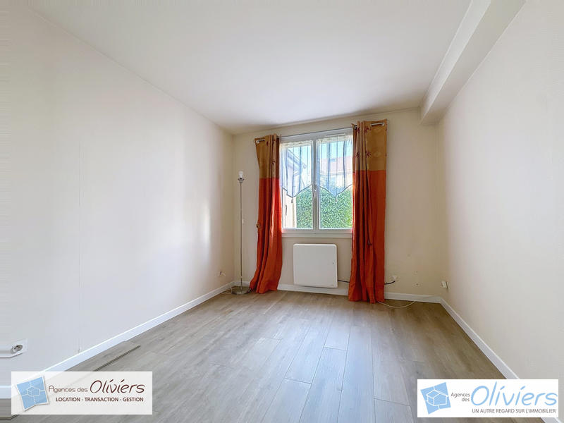 Maison - 171 m² - 7 pièces