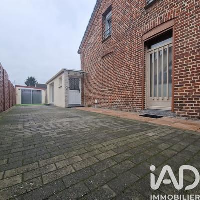 Maison - 110 m² - 5 pièces