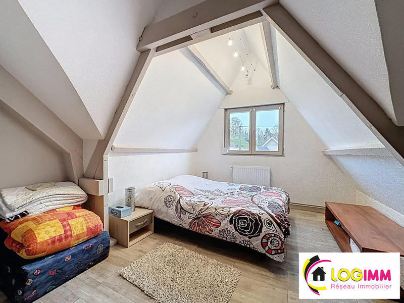 Pavillon - 187 m² - 9 pièces