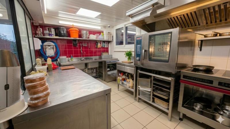 Fonds de commerce - 84 m²