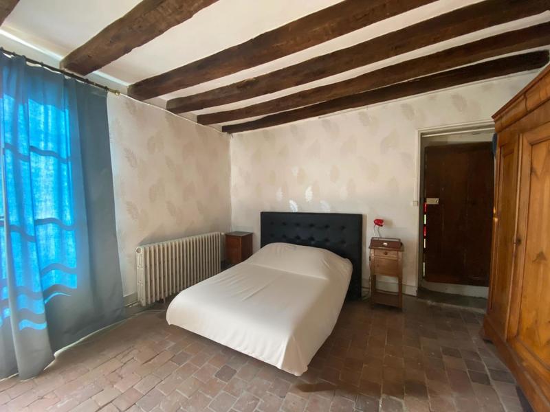 Maison - 213 m² - 9 pièces