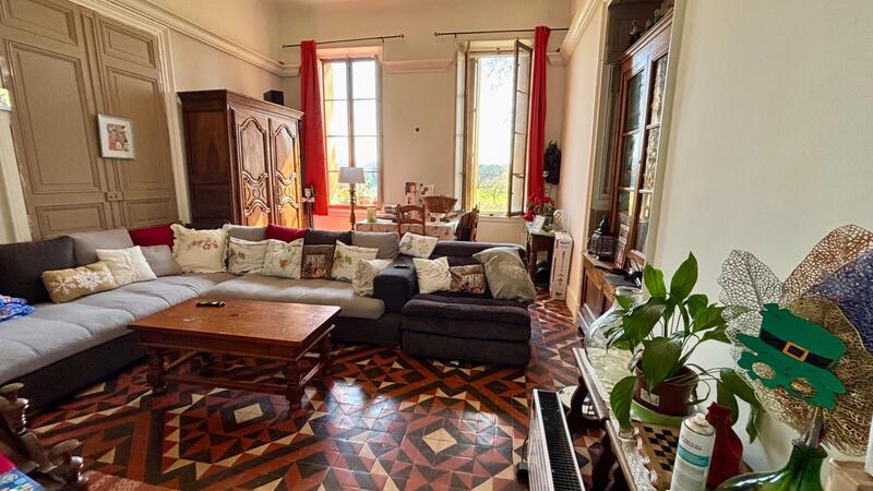 Appartement - 108 m² - 4 pièces