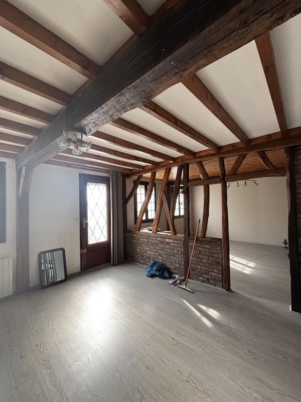 Maison - 95 m² - 5 pièces