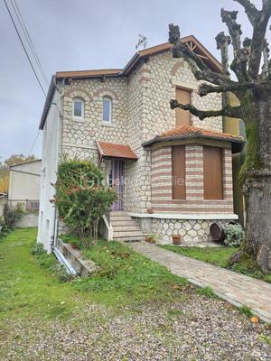 Maison - 91 m² - 4 pièces