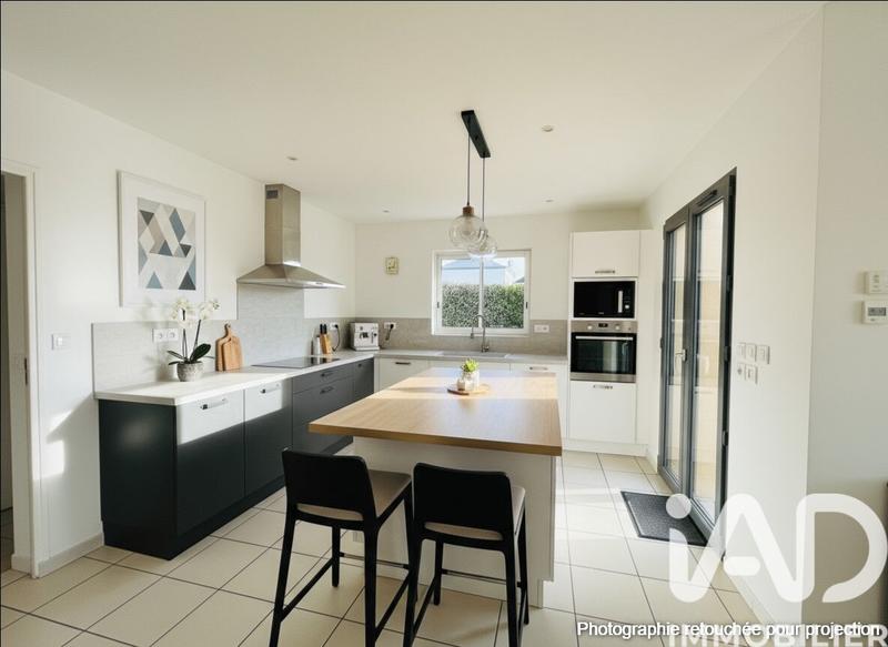 Maison - 115 m² - 6 pièces