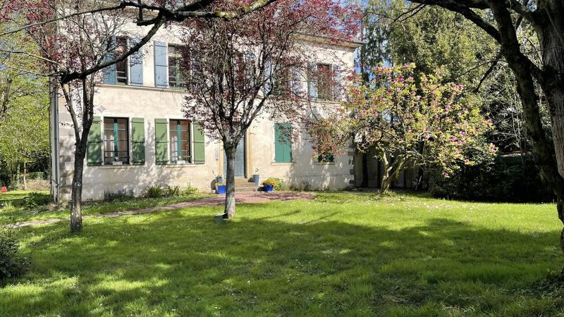 Appartement ancien - 45 m² - 2 pièces