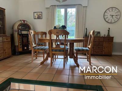 Propriété - 174 m² - 11 pièces