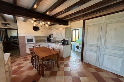 Maison - 146 m² - 7 pièces