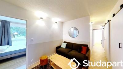 Chambre - 13 m² - 1 pièce