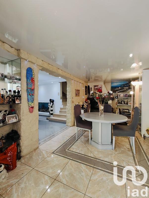 Maison - 137 m² - 4 pièces