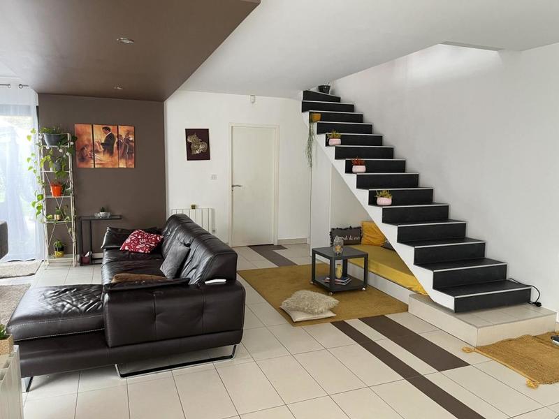 Maison - 167 m² - 5 pièces