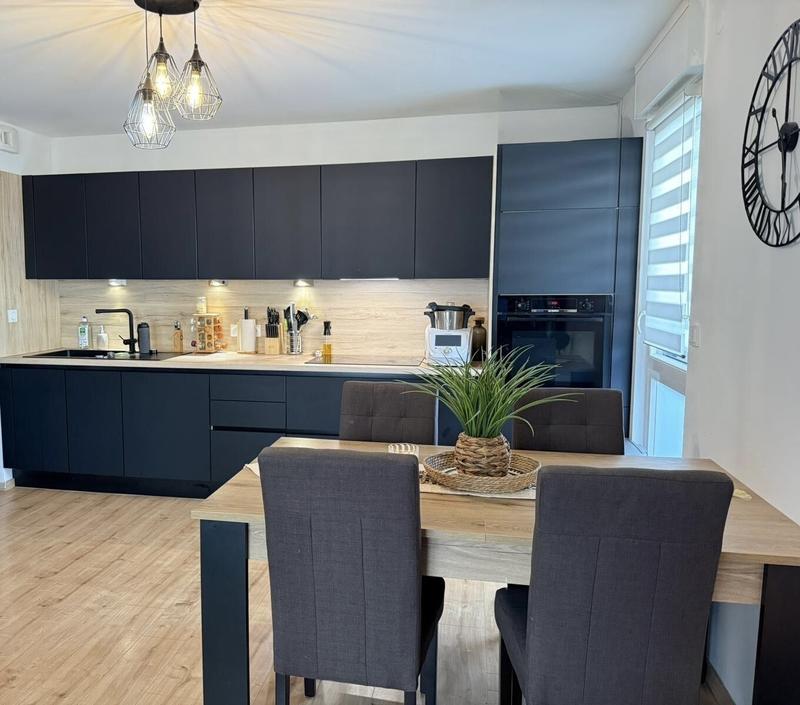 Appartement - 64 m² - 3 pièces