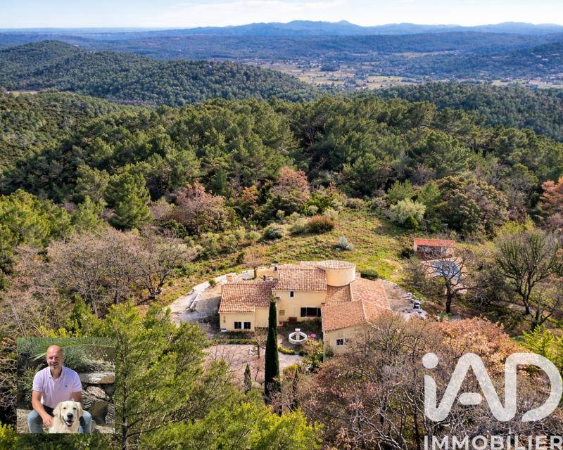 Maison - 232 m² - 6 pièces