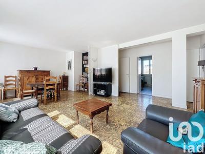 Appartement - 90 m² - 5 pièces