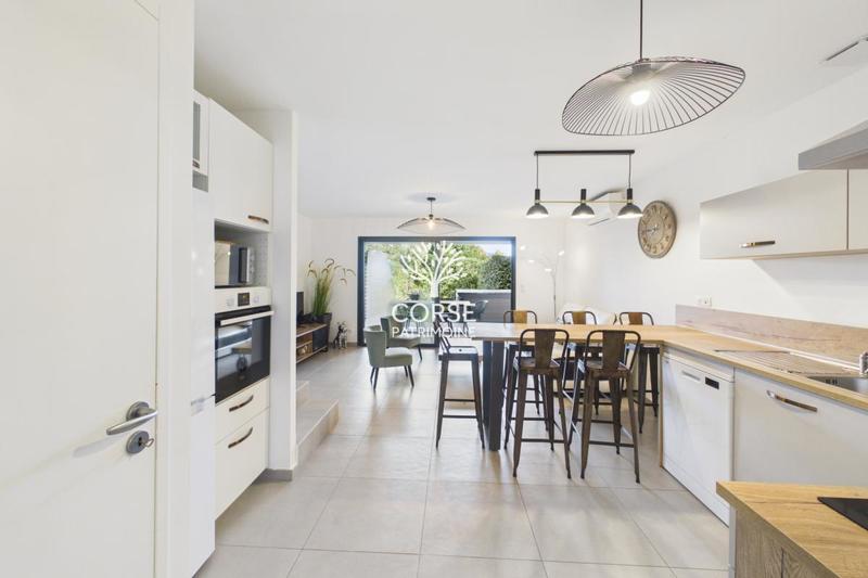 Duplex - 84 m² - 3 pièces