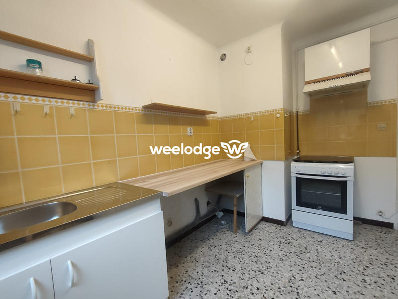 Appartement - 85 m² - 3 pièces