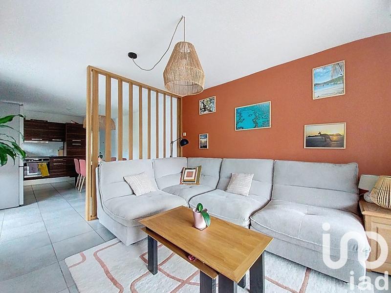 Appartement - 67 m² - 3 pièces