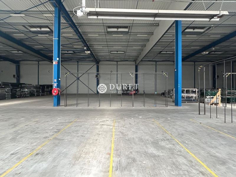 Local d'activités - 4 630 m²