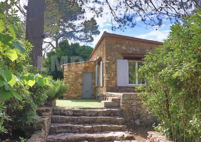 Maison - 315 m² - 10 pièces