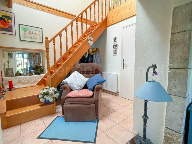 Maison en pierre - 220 m² - 6 pièces