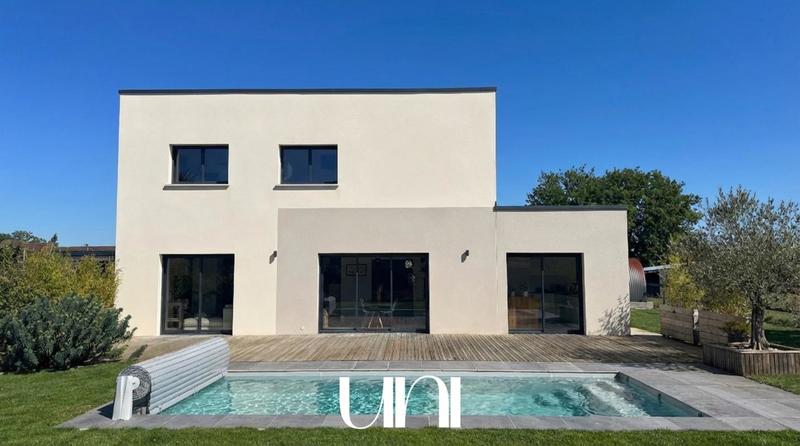 Maison - 155 m² - 5 pièces