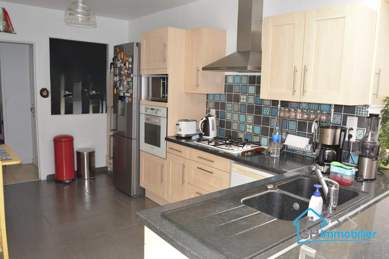 Maison - 75 m² - 4 pièces