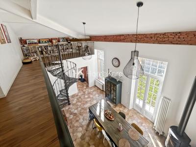 Maison - 170 m² - 6 pièces