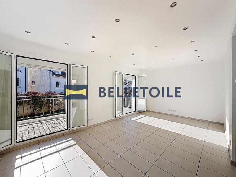 Pavillon - 86 m² - 4 pièces