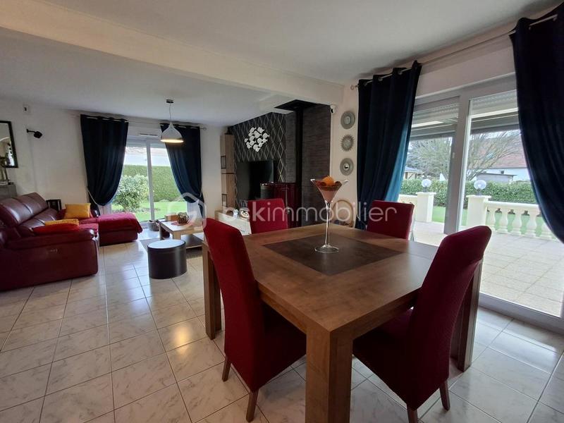 Pavillon - 92 m² - 4 pièces