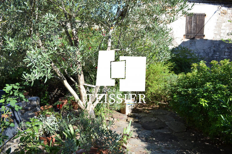 Maison - 104 m² - 6 pièces