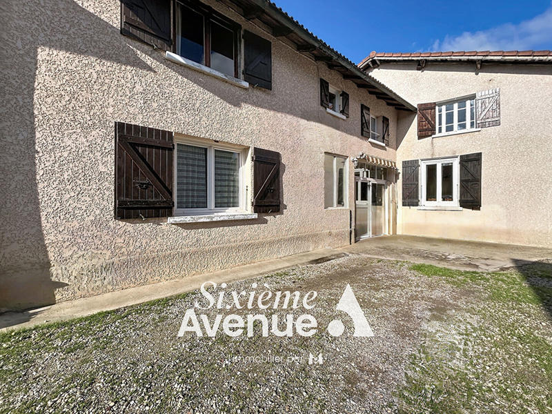 Maison - 145 m² - 6 pièces