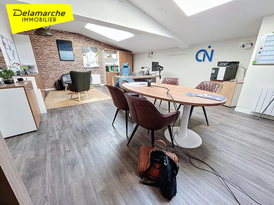 Local commercial - 289 m² - 10 pièces