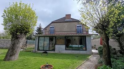 Maison - 99 m² - 6 pièces