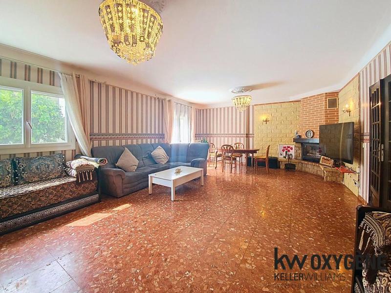 Maison - 148 m² - 5 pièces