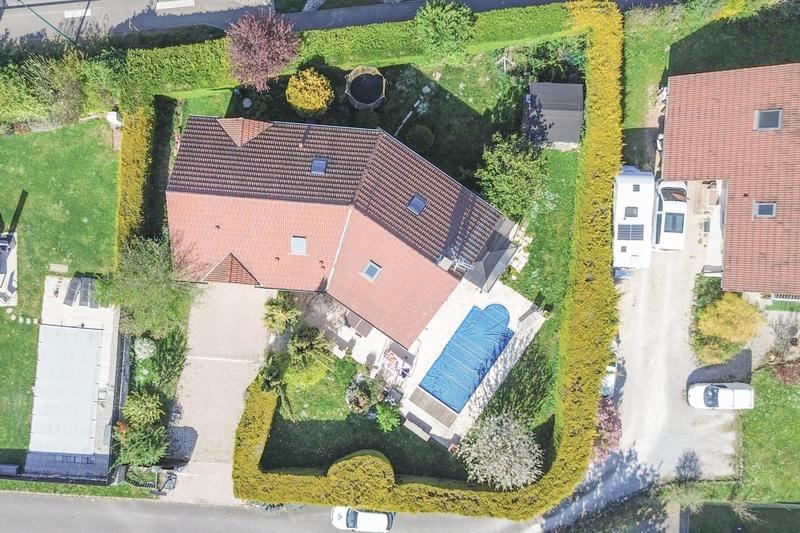 Maison - 160 m² - 5 pièces