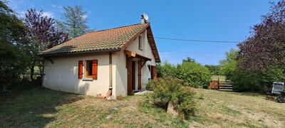 Maison de village - 70 m² - 2 pièces