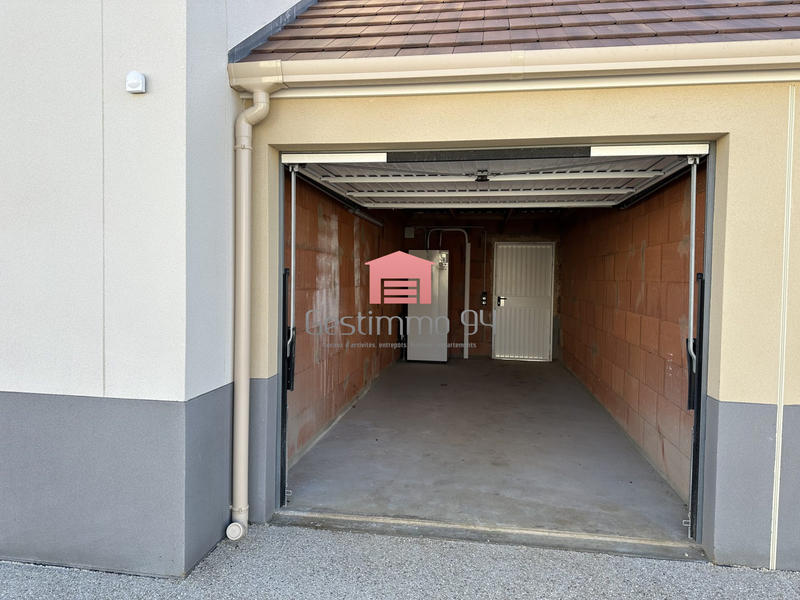 Maison contemporaine - 82 m² - 4 pièces