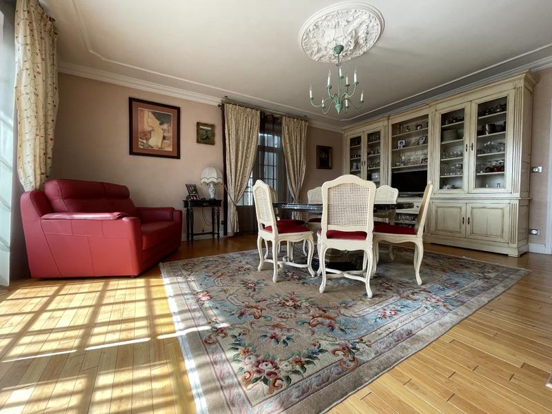 Maison bourgeoise - 150 m² - 7 pièces