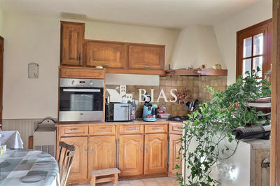 Maison traditionnelle - 105 m² - 4 pièces