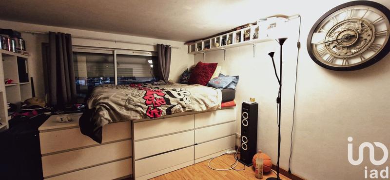 Maison - 99 m² - 5 pièces