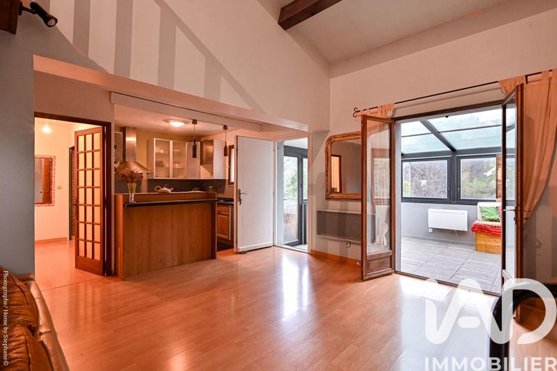 Maison - 98 m² - 4 pièces